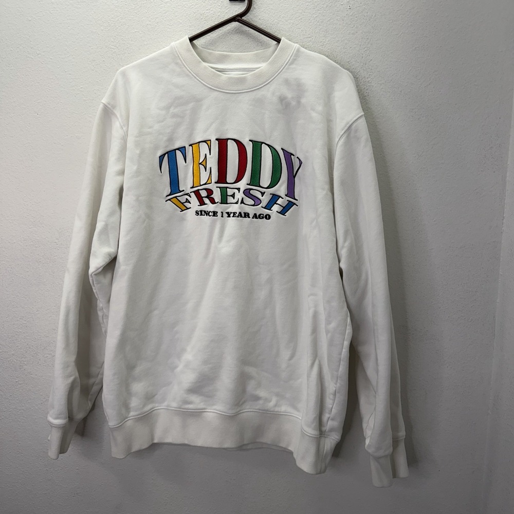 Teddy Fresh Unisex XL Mens Women's Crewneck Sweatshirt Embroidered Spellout